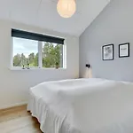 Heidi - 1km From The Sea By Interhome Semesterbostad Molby