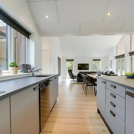 בית נופש Heidi - 1km From The Sea By Interhome *