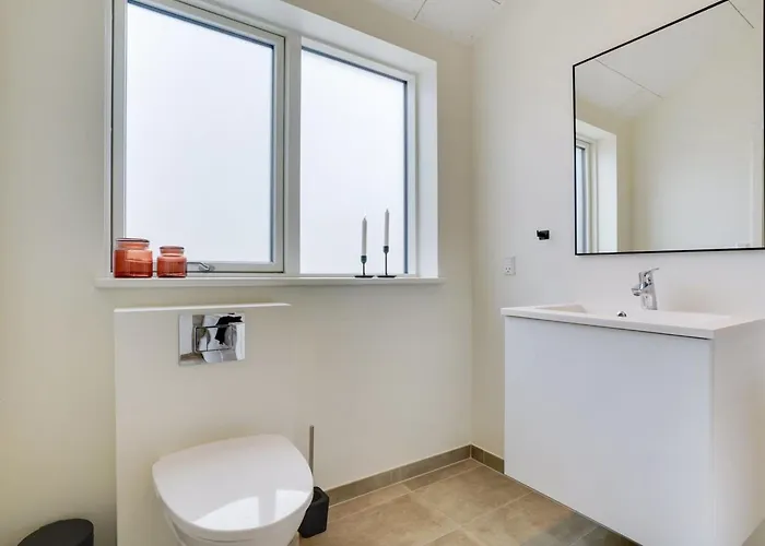 Heidi - 1km From The Sea By Interhome *