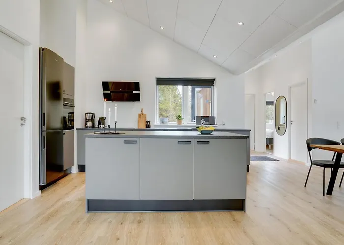 Heidi - 1km From The Sea By Interhome Molby