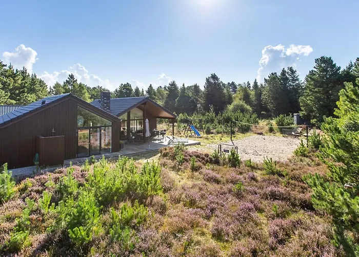 Holiday home Heidi - 1km From The Sea By Interhome *